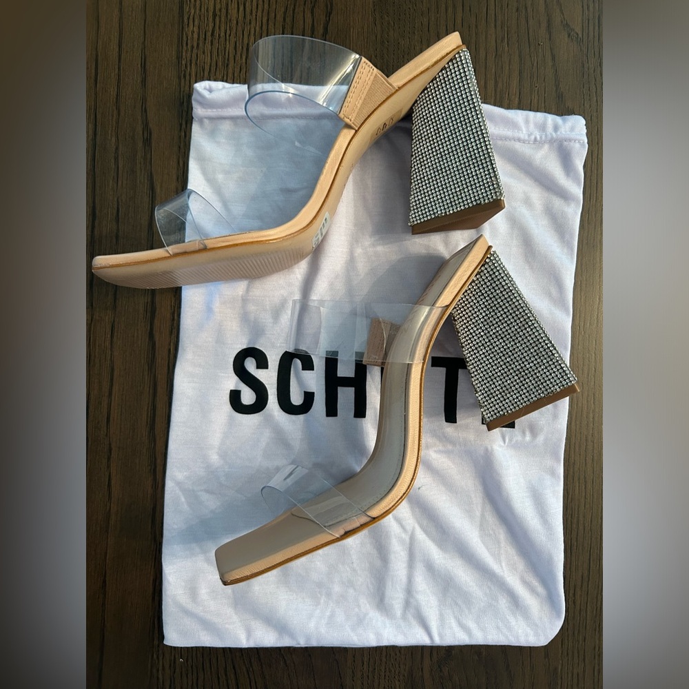 New in box- Schutz Crystal Blocked Heel- 8.5